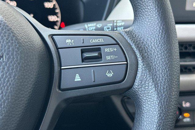 Photo of 2026 Solar Silver Metallic Honda HR-V