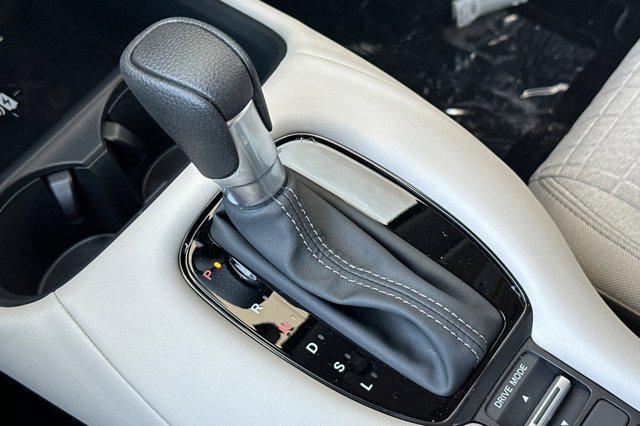 Photo of 2026 Solar Silver Metallic Honda HR-V