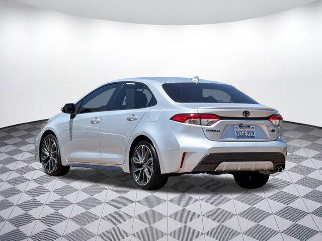 Photo of 2022 Silver Toyota Corolla