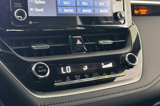 Photo of 2022 Silver Toyota Corolla
