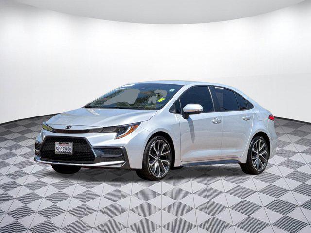 Photo of 2022 Silver Toyota Corolla
