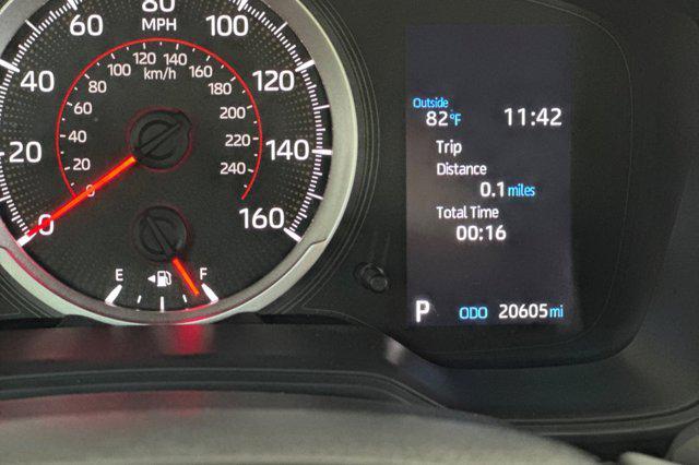 Photo of 2022 Silver Toyota Corolla