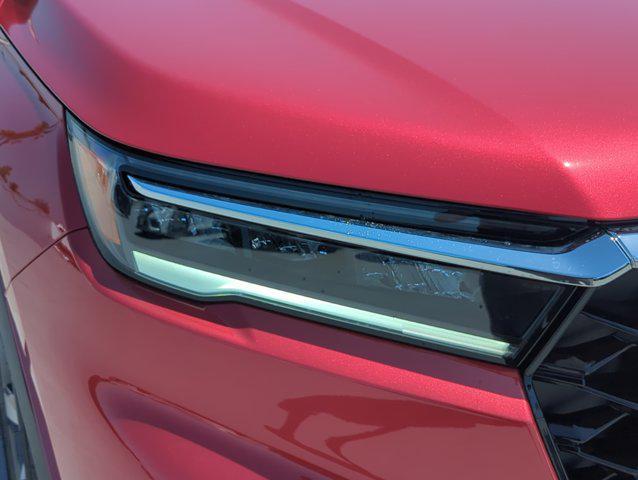Photo of 2025 Radiant Red Metallic II Honda Pilot