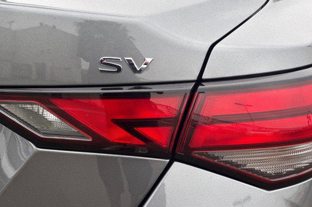 Photo of 2024 Gun Metallic Nissan Sentra