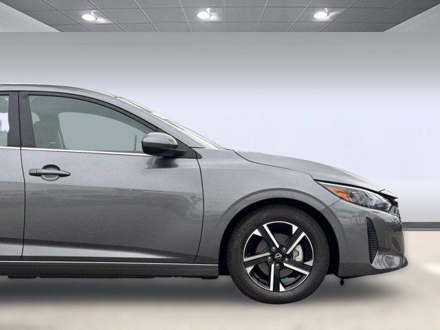 Photo of 2024 Gun Metallic Nissan Sentra