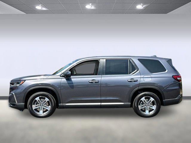 Photo of 2025 Modern Steel Metallic Honda Pilot