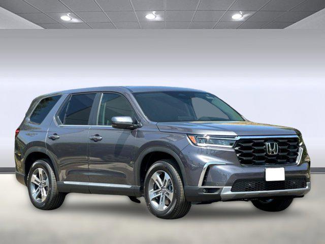 Photo of 2025 Modern Steel Metallic Honda Pilot