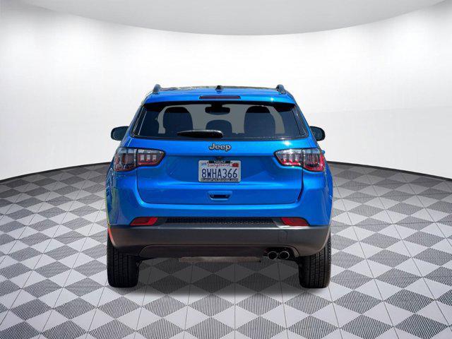 Photo of 2021 Laser Blue Pearlcoat Jeep Compass