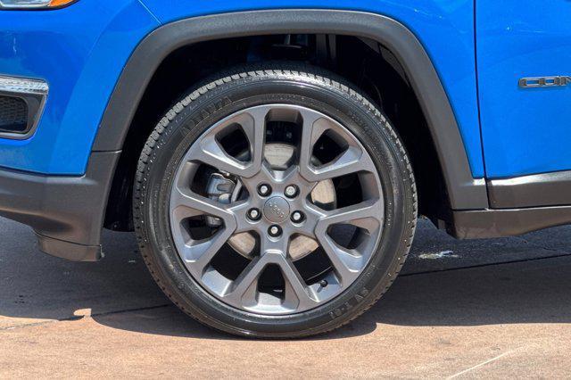 Photo of 2021 Laser Blue Pearlcoat Jeep Compass