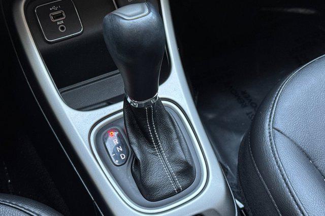 Photo of 2021 Laser Blue Pearlcoat Jeep Compass