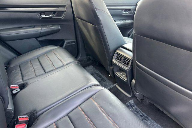 Photo of 2025 Solar Silver Metallic Honda CR-V Hybrid