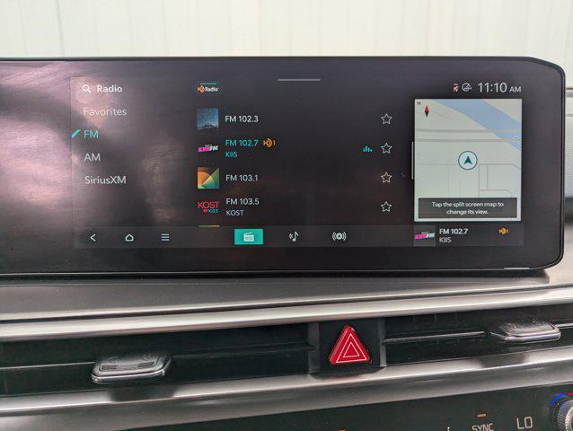 Photo of 2024 Glacial White Pearl Kia Sorento