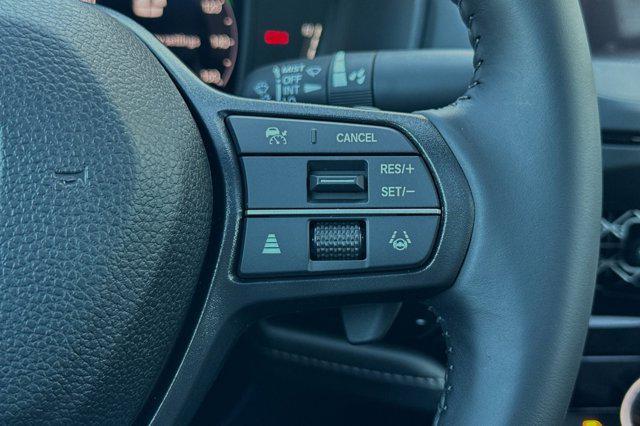 Photo of 2025 Platinum White Pearl Honda Accord Hybrid