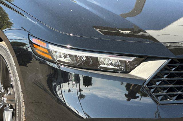 Photo of 2025 Crystal Black Pearl Honda Accord Hybrid