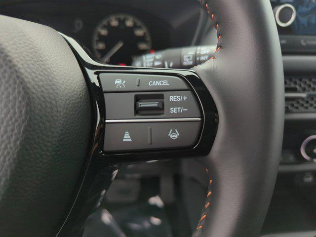 Photo of 2026 Nordic Forest Pearl Honda HR-V