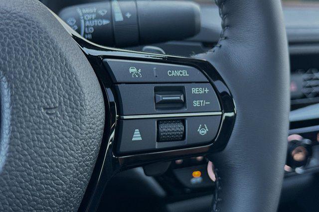 Photo of 2025 Platinum White Pearl Honda Accord Hybrid
