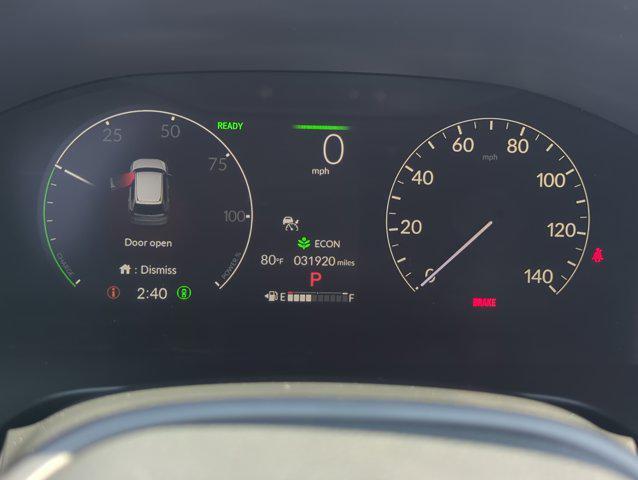 Photo of 2024 Gray Honda CR-V Hybrid