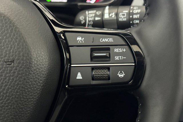 Photo of 2026 Platinum White Pearl Honda CR-V
