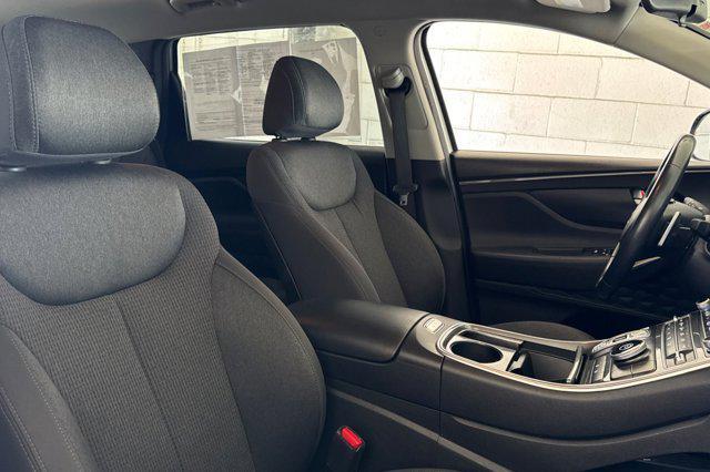 Photo of 2023 Shimmering Silver Hyundai SANTA FE