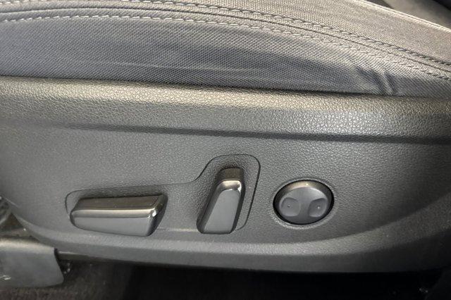 Photo of 2023 Shimmering Silver Hyundai SANTA FE