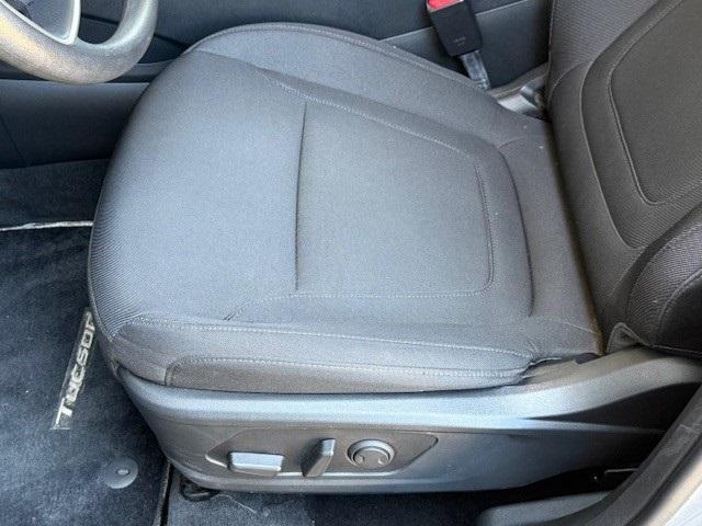 Photo of 2022 Shimmering Silver Hyundai TUCSON