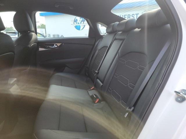 Photo of 2024 Snow White Pearl Kia Forte