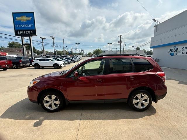 Photo of 2015 Venetian Red Pearl Subaru Forester