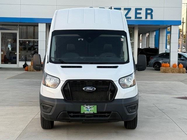 Photo of 2023 Oxford White Ford Transit-250