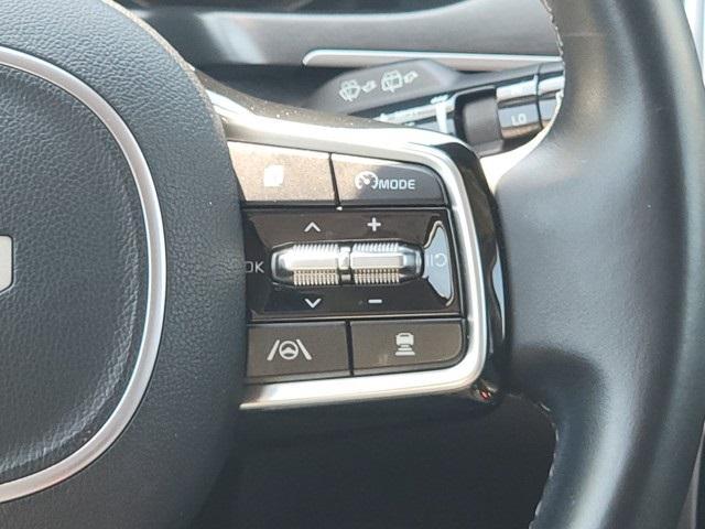 Photo of 2022 Ebony Black Kia Sorento