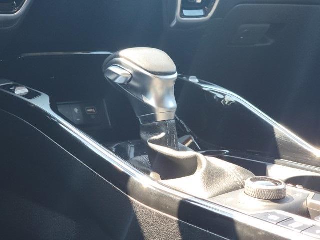 Photo of 2022 Ebony Black Kia Sorento