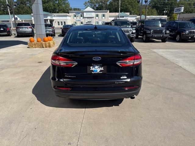 Photo of 2019 Black Ford Fusion
