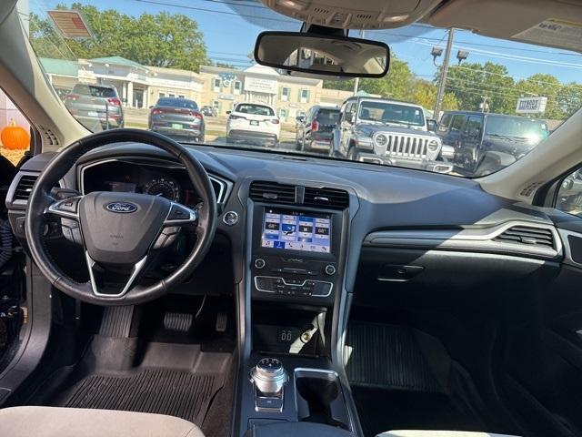 Photo of 2019 Black Ford Fusion