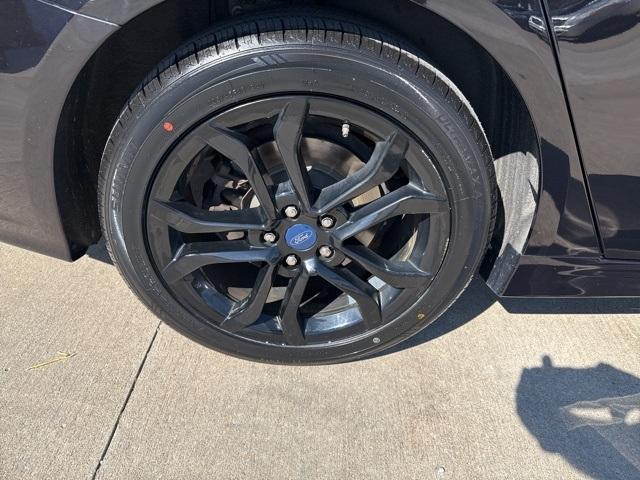 Photo of 2019 Black Ford Fusion