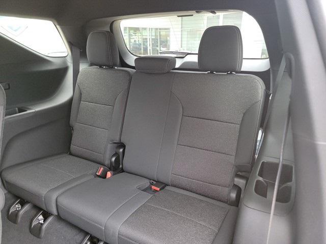 Photo of 2026 Lakeshore Blue Metallic Chevrolet Traverse