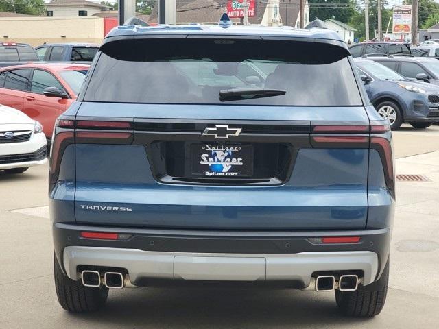 Photo of 2026 Lakeshore Blue Metallic Chevrolet Traverse