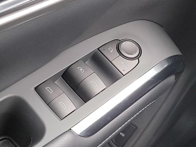 Photo of 2026 Lakeshore Blue Metallic Chevrolet Traverse