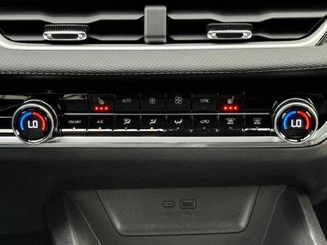 Photo of 2026 Mosaic Black Metallic Chevrolet Equinox