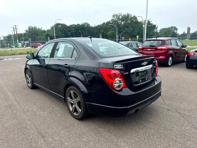 Photo of 2014 Black Chevrolet Sonic