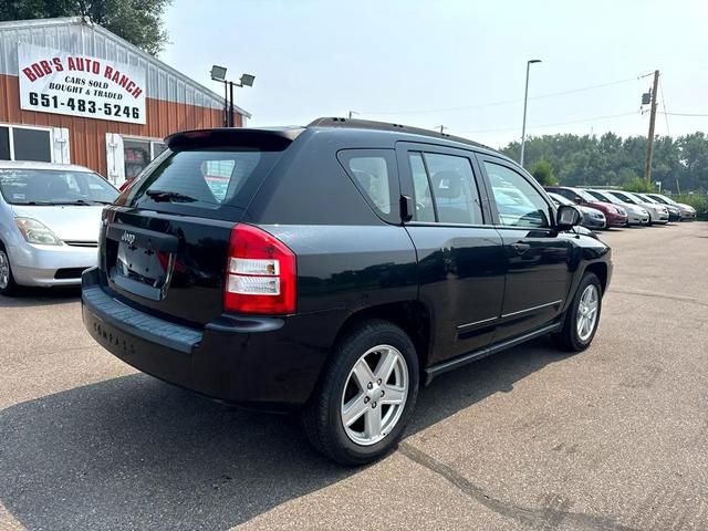 Photo of 2008 Black Jeep Compass