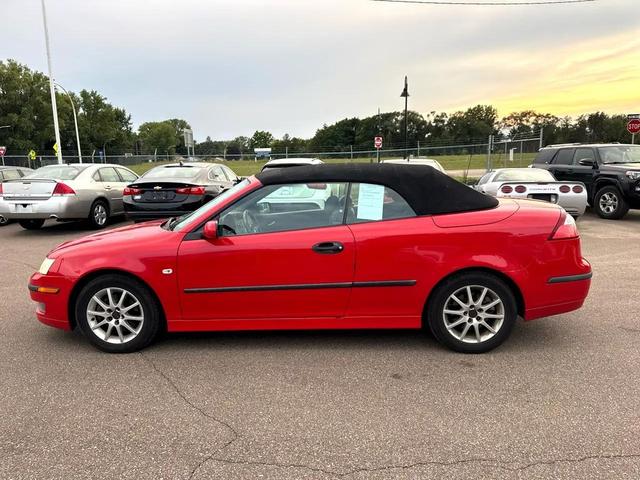 Photo of 2004 Red Saab 9-3