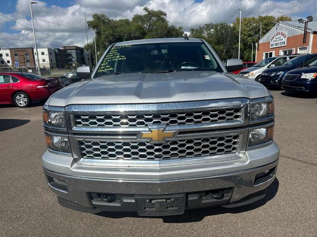 Photo of 2015 Silver Chevrolet Silverado 1500
