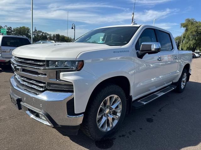 Photo of 2019 White Chevrolet Silverado 1500