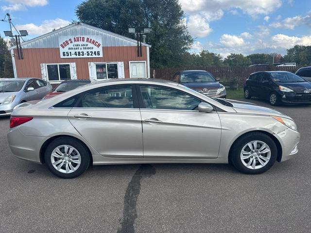 Photo of 2011 Gold Hyundai SONATA