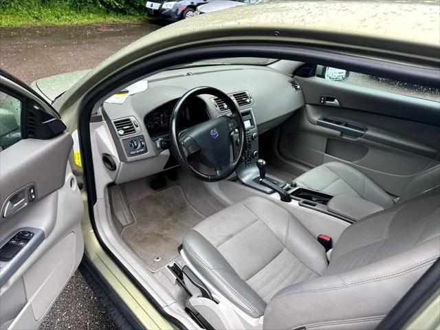 Photo of 2008 Green Volvo C30