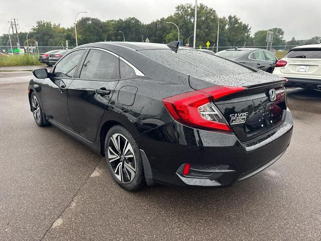 Photo of 2018 Black Honda Civic