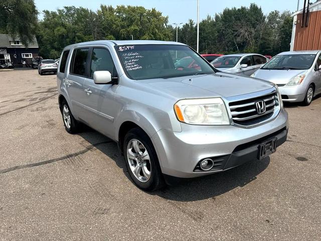 Photo of 2012 Silver Honda Pilot
