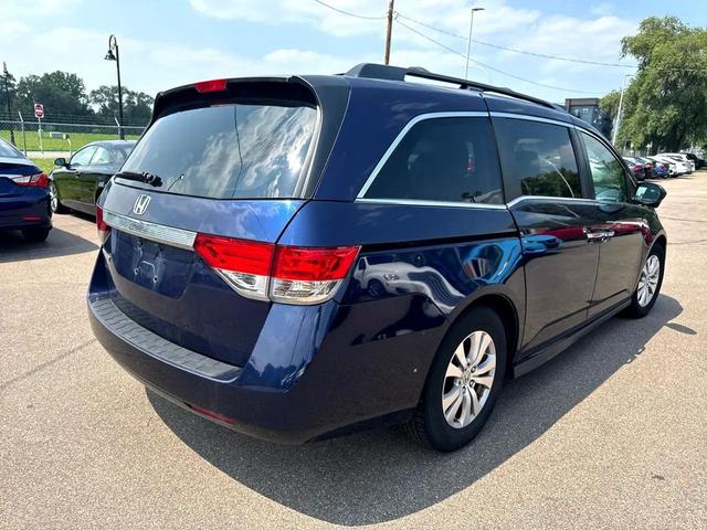 Photo of 2016 Blue Honda Odyssey