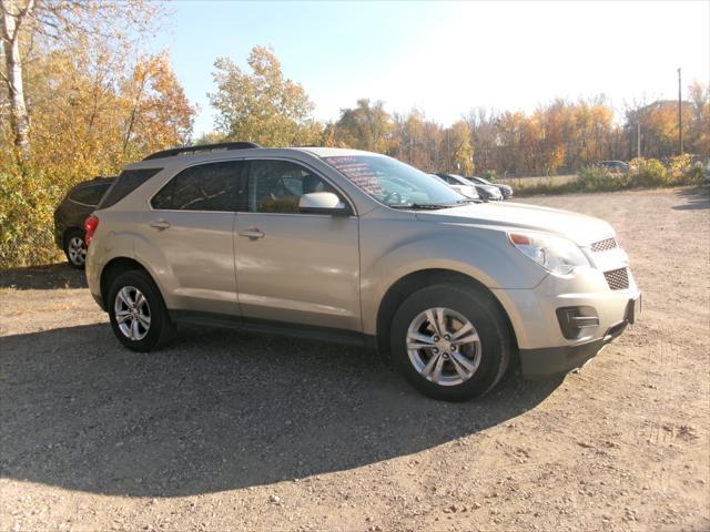 Photo of 2015 Gold Chevrolet Equinox