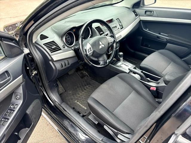 Photo of 2009 Black Mitsubishi Lancer