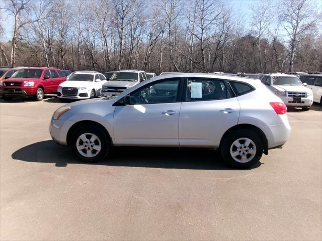 Photo of 2010 Silver Nissan Rogue